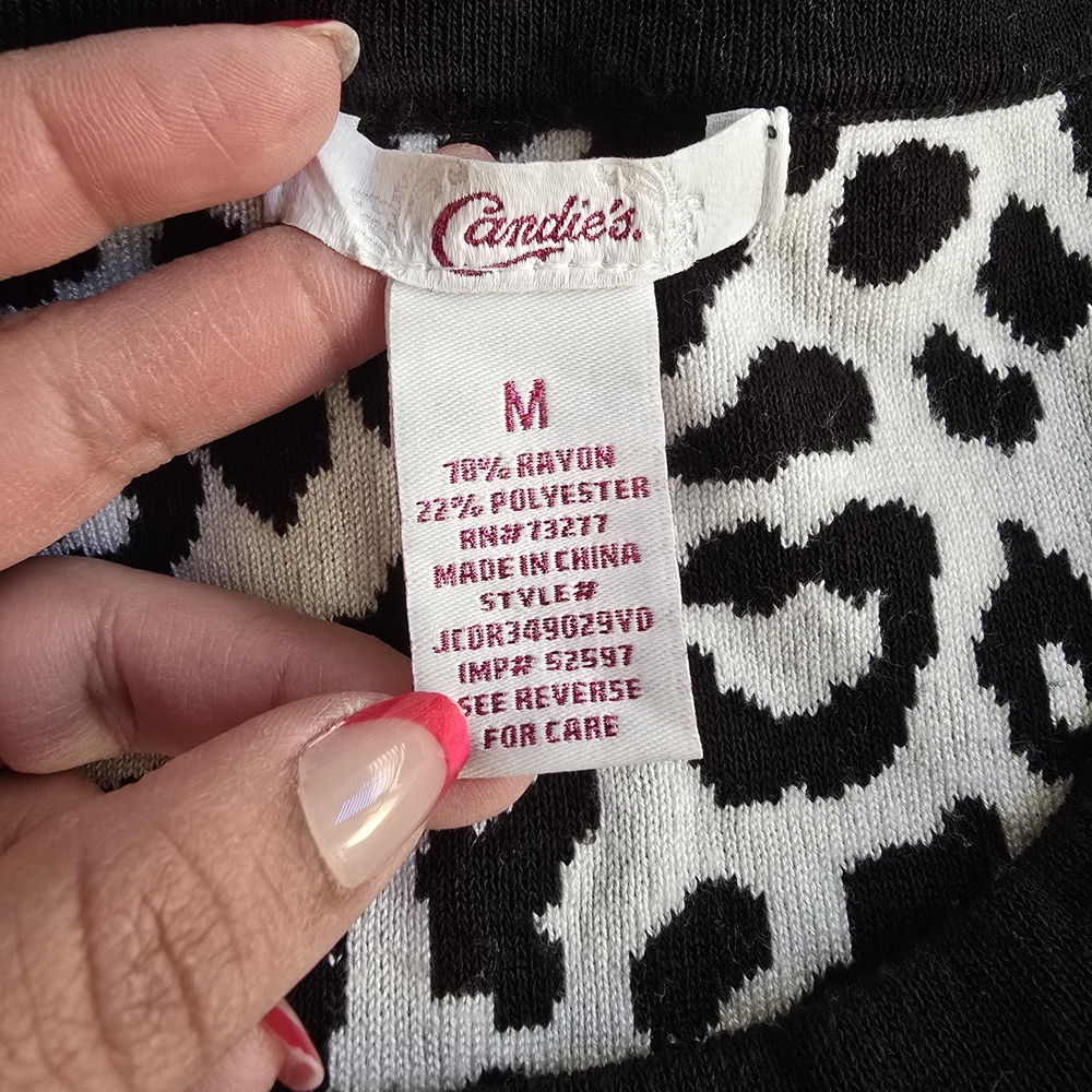 Candie's Black and White Patterned Mini Dress - Picture 6 of 6